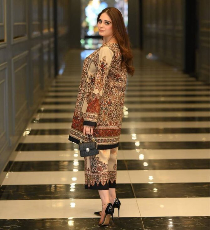 Pehnava Style Pure Natural Crepe With Digital Print Co-Ord Set - Image 4