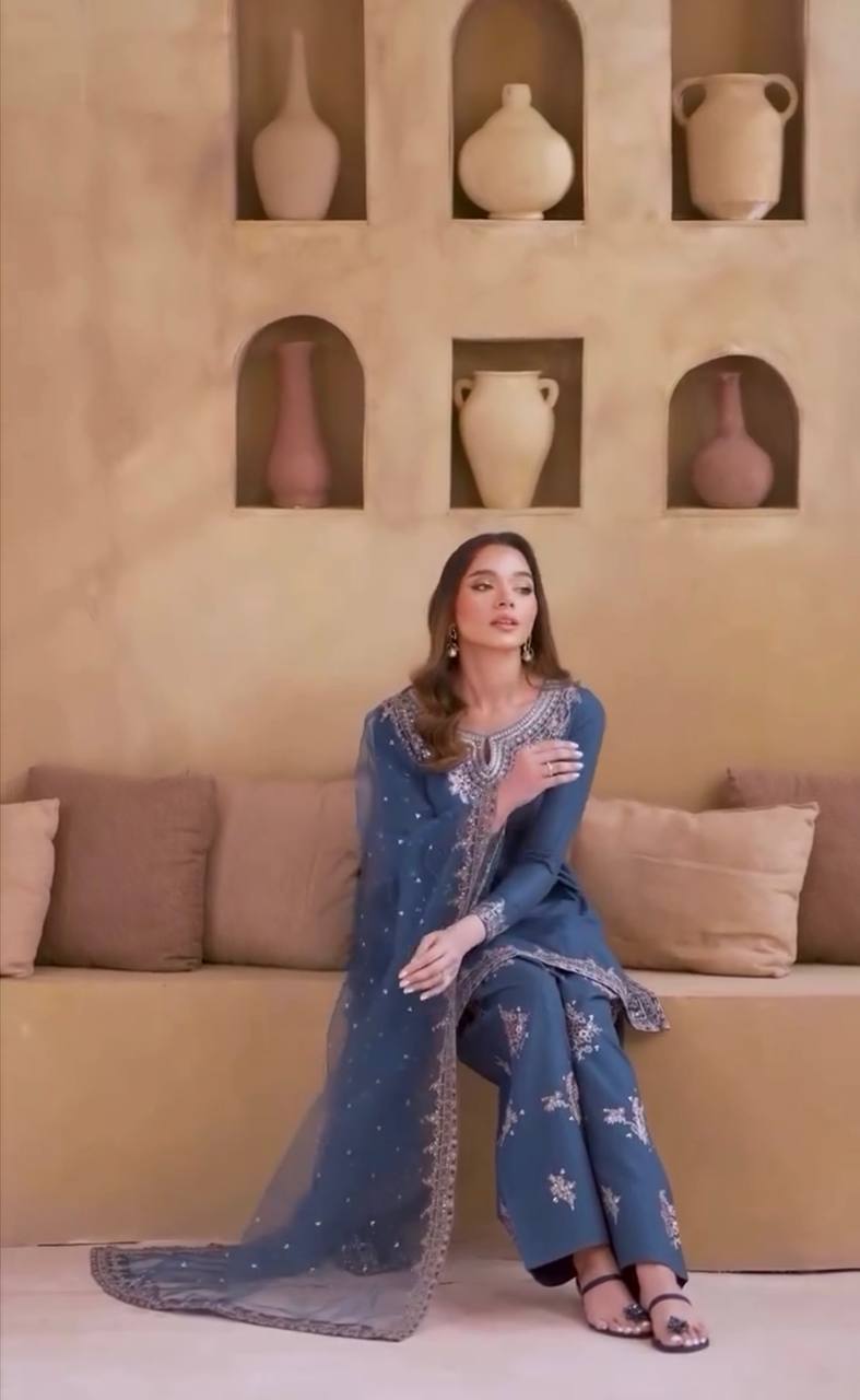 Pehnava Style Pure Natural Crepe With Embroidery Work Kurta Farshi Palazzo And Dupatta - Image 4