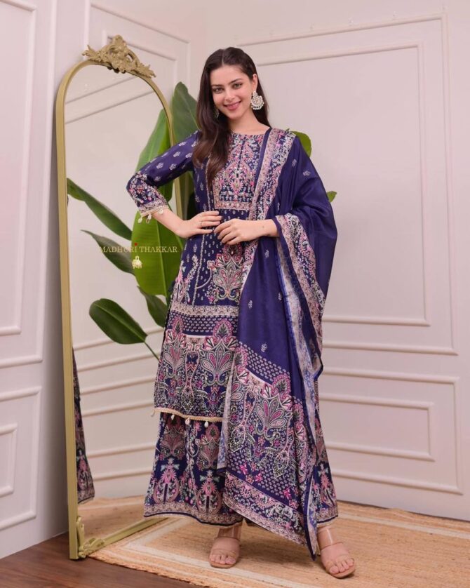 Pehnava Style Blue Chinon Silk Printed Handwork Kurtie Plazzo Set - Image 5