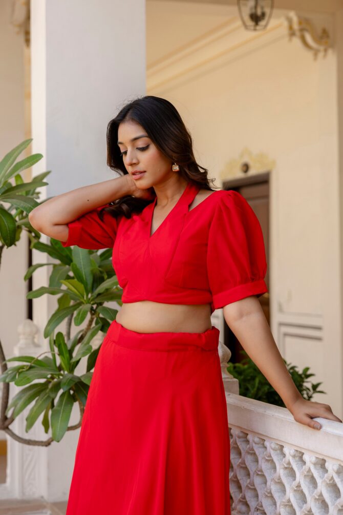 Pehnava Style Red Georgette Blouse Lehenga - Image 3