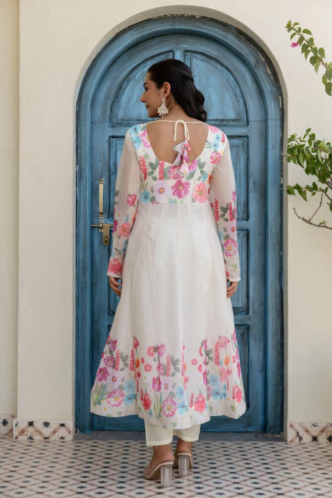 Pehnava Style Pure Soft Organza Silk Anarkali Pant & Dupatta - Image 10
