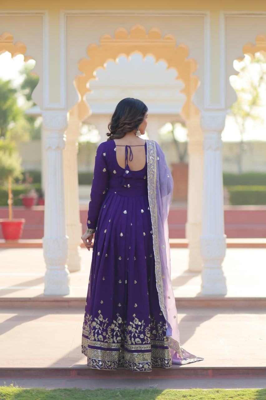 Pehnava Style Star Georgette With Embroiery Zari Sequins-Work Gown & Duppatta - Image 7