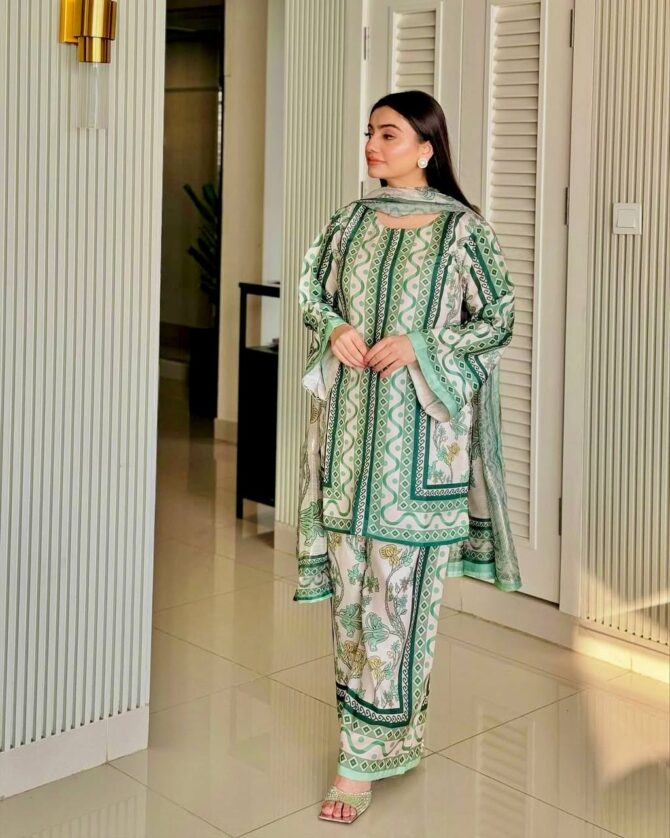 Pehnava Style Pure Natural Crepe With Digital Print Co-Ord Set - Image 4