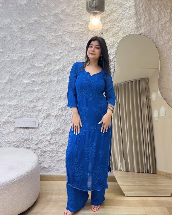 Pehnava Style Georgette Thread Embroidery Work Kurtie Palazzo