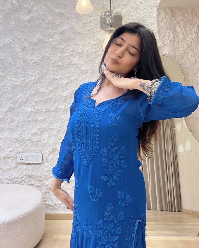Pehnava Style Georgette Thread Embroidery Work Kurtie Palazzo - Image 11