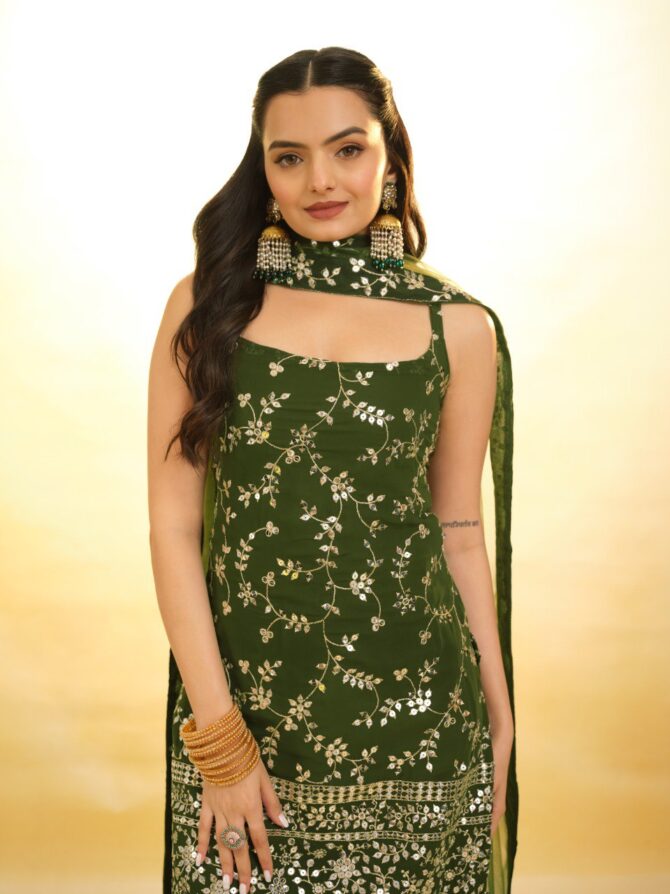 Pehnava Style Heavy Embroidered Georgette Sharara - Image 8