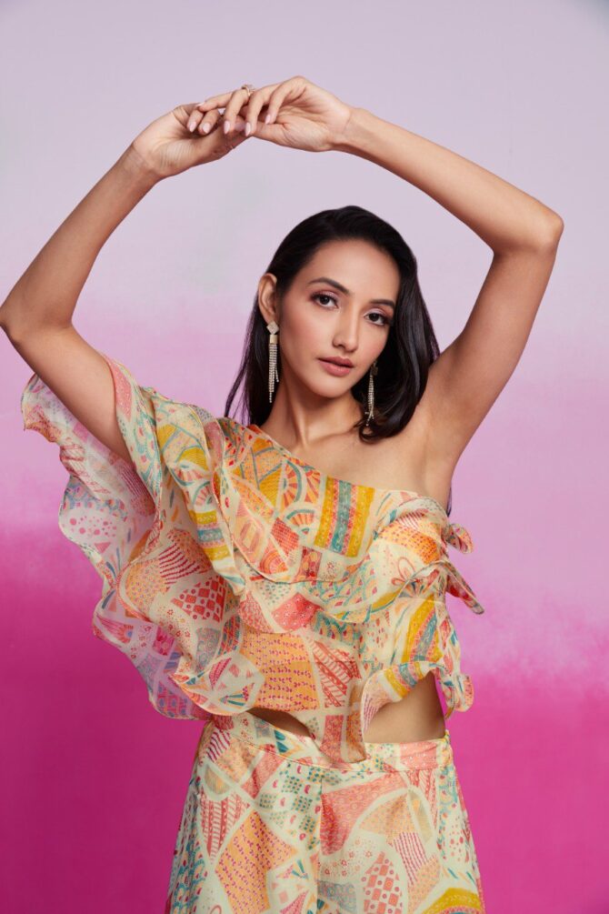 Pehnava Style Cream Organza Printed Co-Ord Set - Image 5