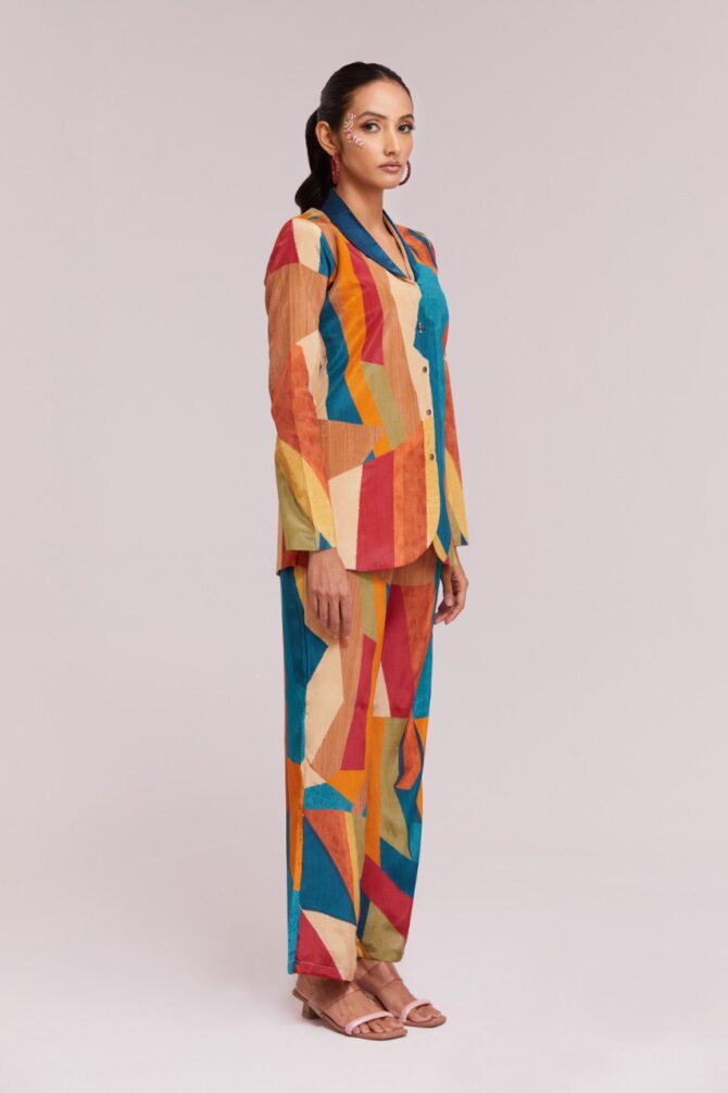 Pehnava Style Multi Color Crepe Printed Co-Ord Set - Image 6