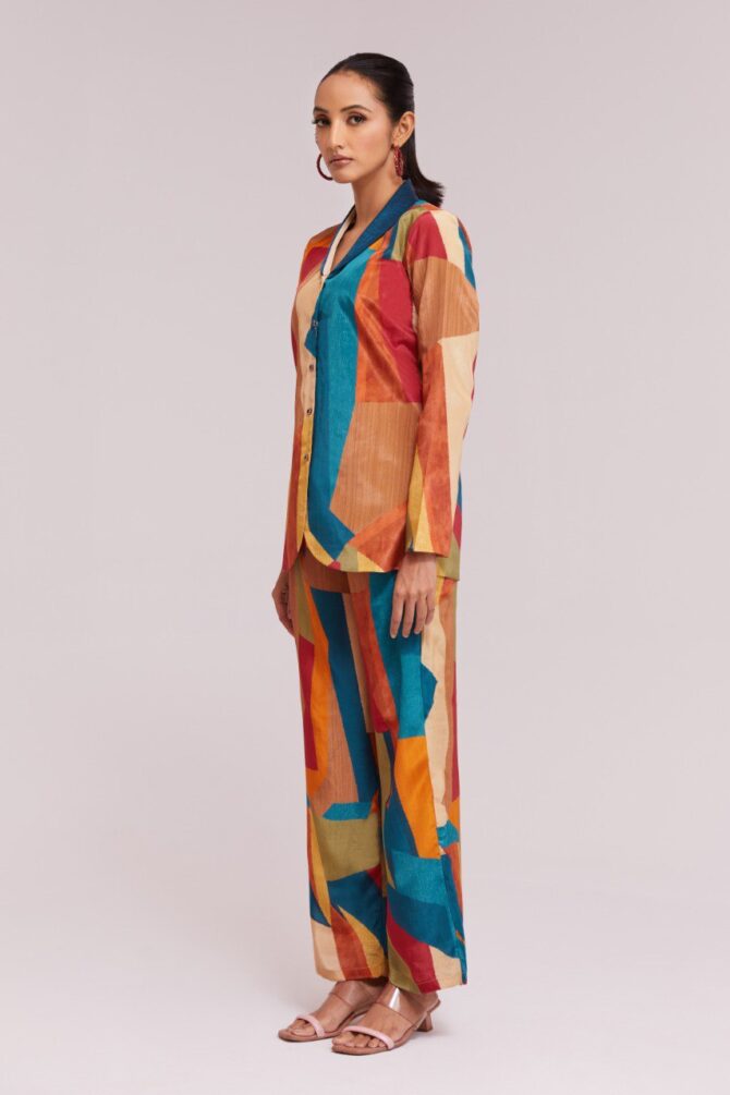 Pehnava Style Multi Color Crepe Printed Co-Ord Set - Image 5