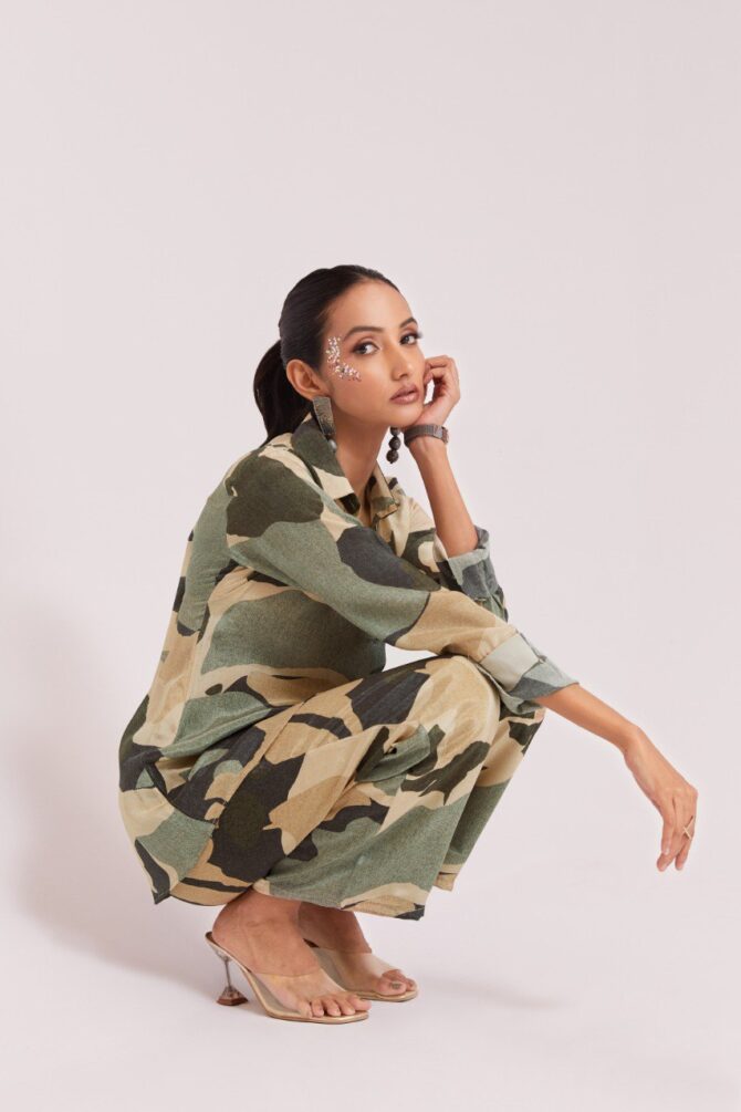 Pehnava Style Multi Color Crepe Printed Co-Ord Set - Image 5