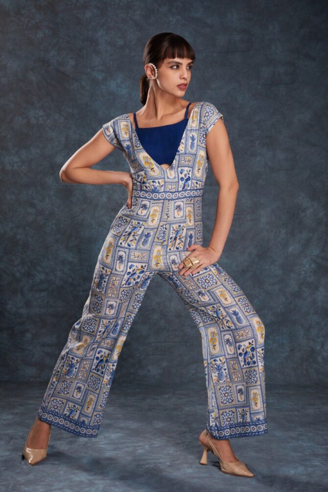 Pehnava Style Navy Blue Linen Printed Jumpsuit - Image 2
