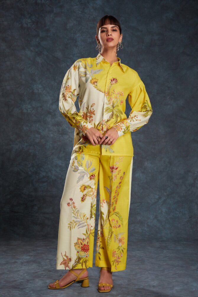 Pehnava Style Yellow Linen Printed Co-Ord Set - Image 8