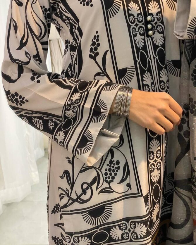 Pehnava Style Pure Natural Crepe With Digital Print Co-Ord Set - Image 5