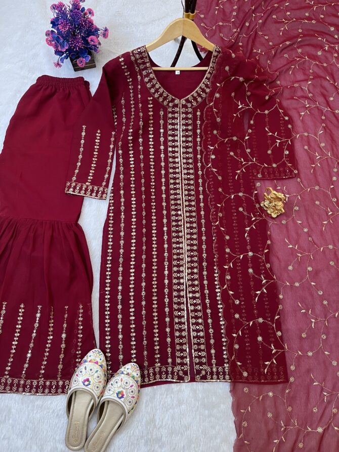 Pink Kurtie Sharara With Duppatta - Image 6