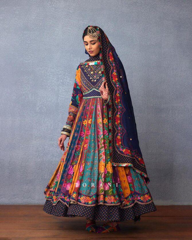 ADITIRAOHYDARI  FROM HEERAMANDI INSPIRED DESIGNER PRINTED GOWN - Image 3