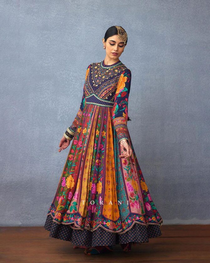 ADITIRAOHYDARI  FROM HEERAMANDI INSPIRED DESIGNER PRINTED GOWN - Image 11