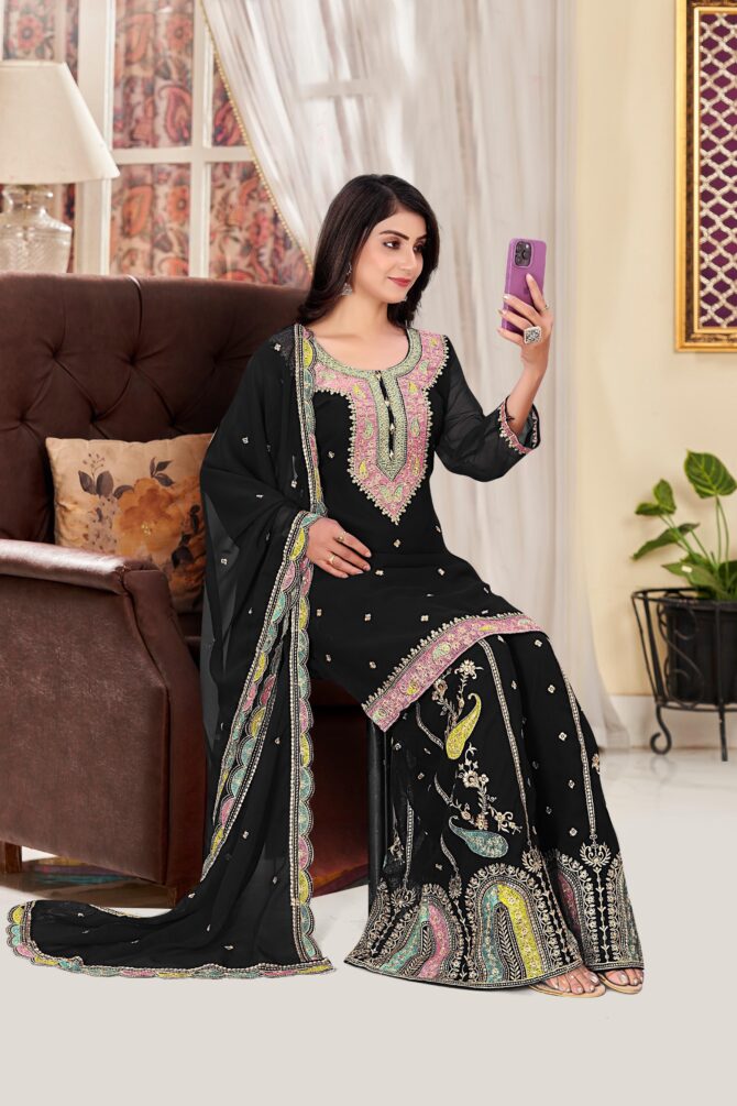 GOOD QUALITY GEORGETTE TOP WITH BEAUTIFUL FULLY EMBROIDERED GEORGETTE PLAZZO - Image 4