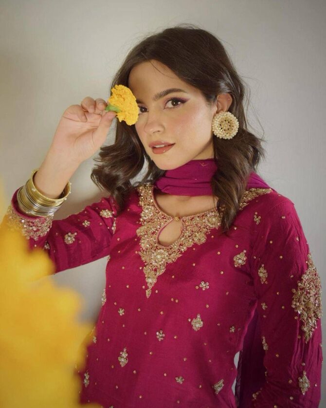 GOOD QUALITY GEORGETTE TOP WITH BEAUTIFUL FULLY EMBROIDERED GEORGETTE PLAZZO - Image 6