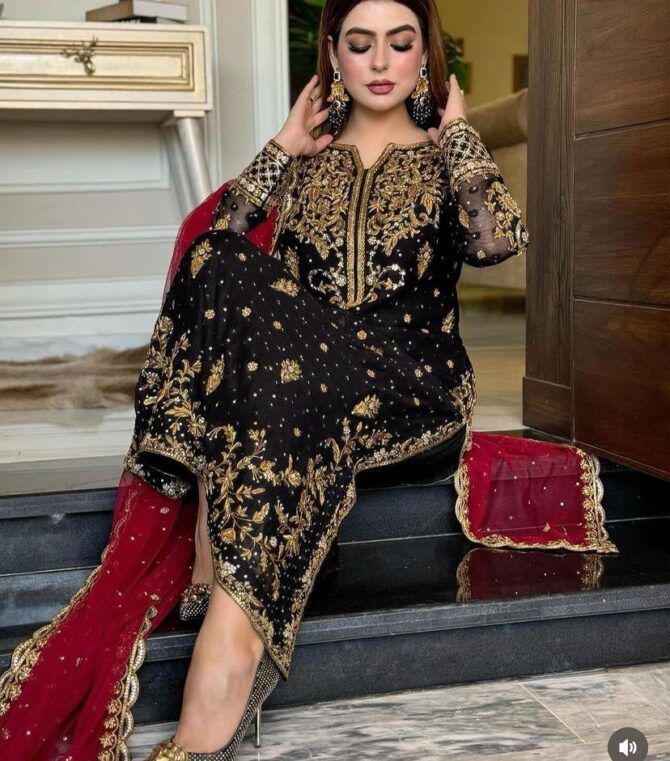 PRESENTING NEW KURTI SET IN GEORGETTE FABRIC WITH SEQUINS & ZARI EMBROIDERY WORK - Image 5