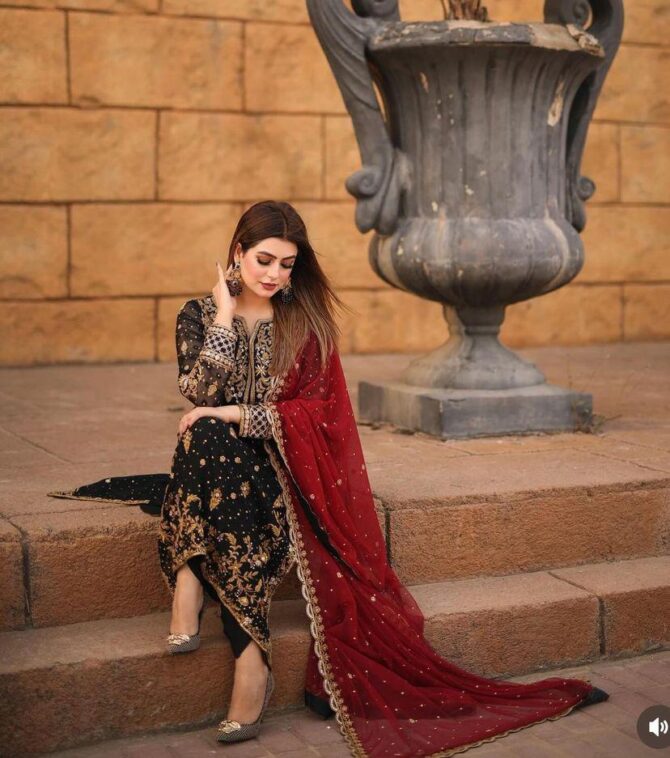 PRESENTING NEW KURTI SET IN GEORGETTE FABRIC WITH SEQUINS & ZARI EMBROIDERY WORK - Image 8