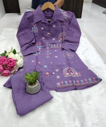 Pehnava Style Premium Roman Silk Colour Interlocked Co-Ord Set