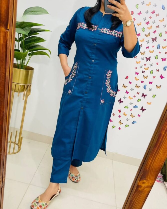 Pehnava Style Pure Fine Cotton Fabric Embroidery Work Kurta Pant