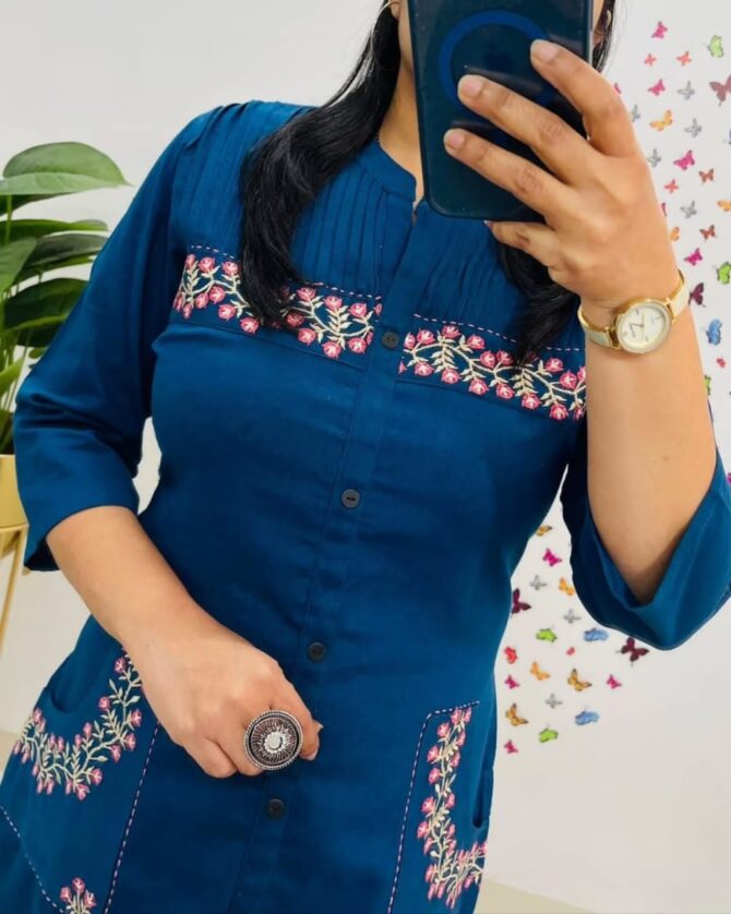 Pehnava Style Pure Fine Cotton Fabric Embroidery Work Kurta Pant - Image 2