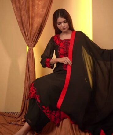 Pehnava Style Heavy Faux Georgette With Heavy Embroidery Work Kurtie Palazzo & Duppatta